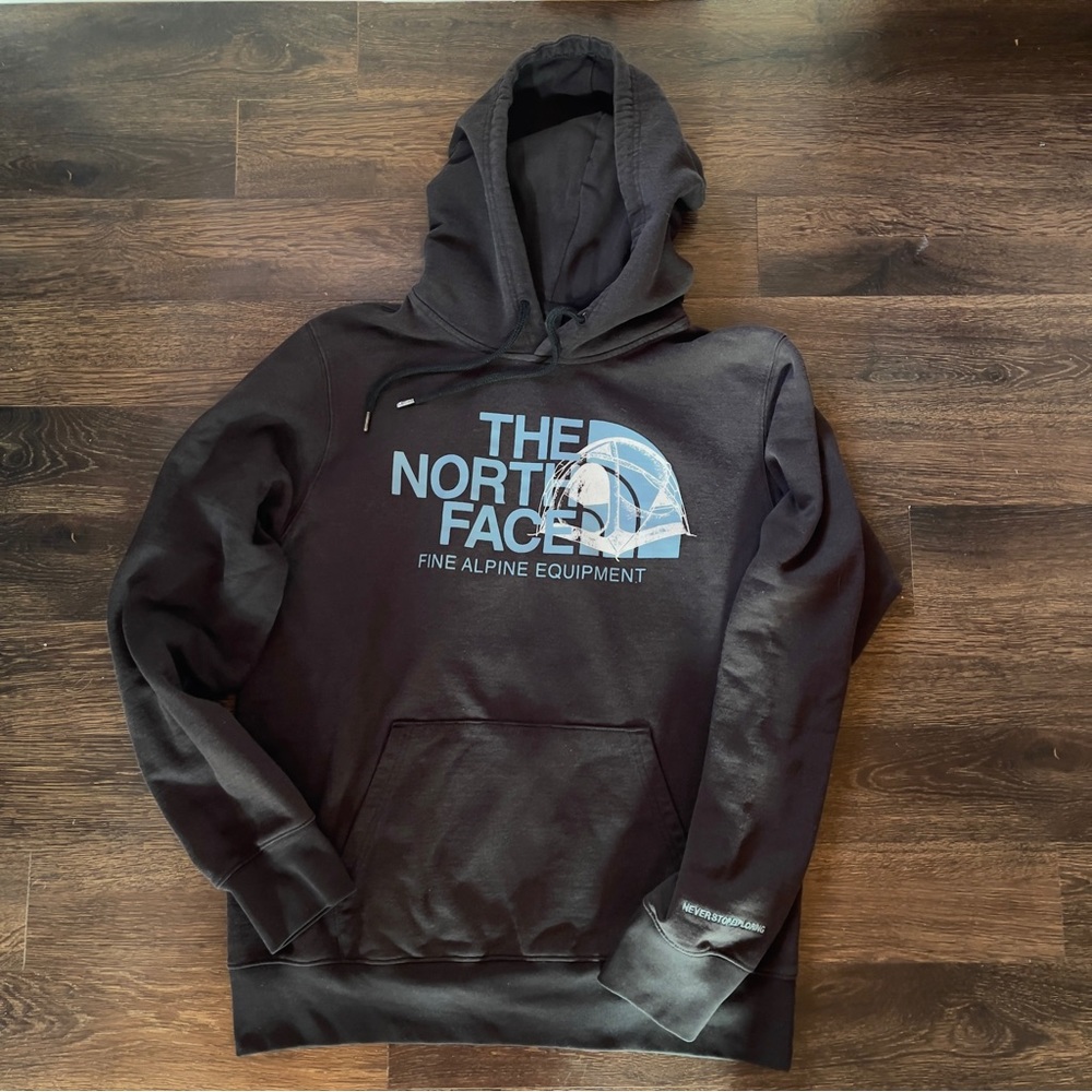 The North Face hoodie